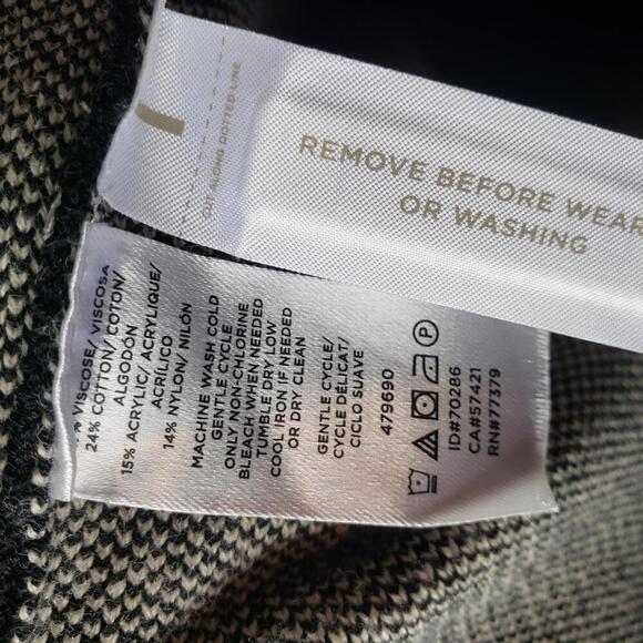 Ann Taylor Women's Sz 2XS Plaid Color Block Knit Buttoned Cardigan(1800) - Picture 6 of 8